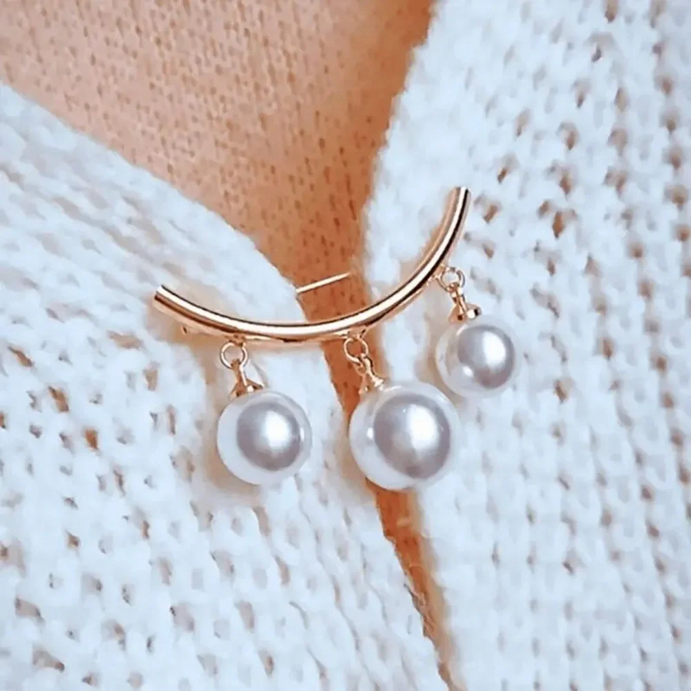 Pearl Pin Brooch